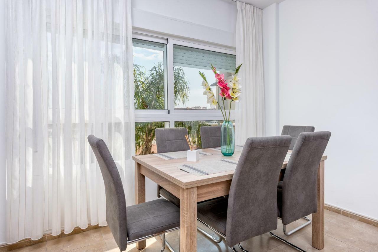 Wintowinrentals Best Location, Beach, Pool & Parking Rincón de la Victoria Extérieur photo