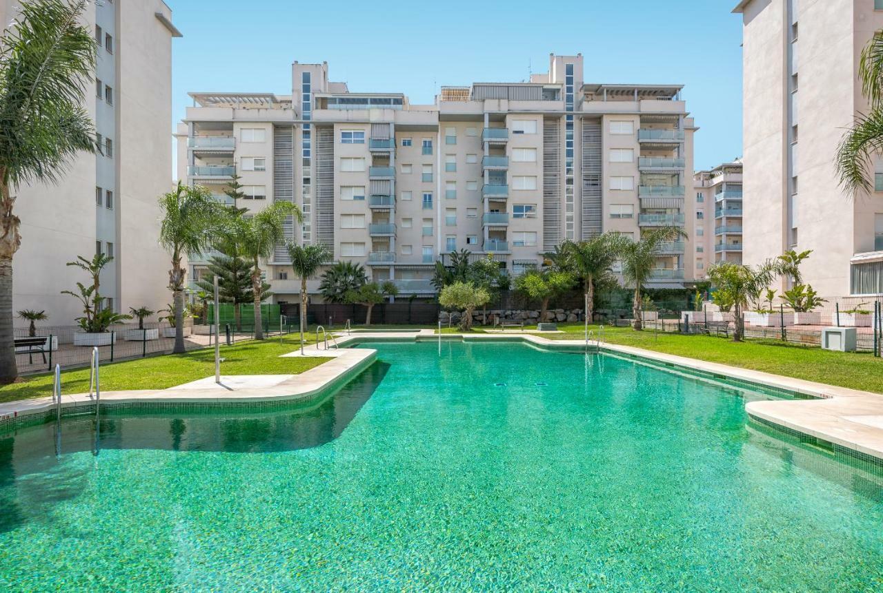 Wintowinrentals Best Location, Beach, Pool & Parking Rincón de la Victoria Extérieur photo