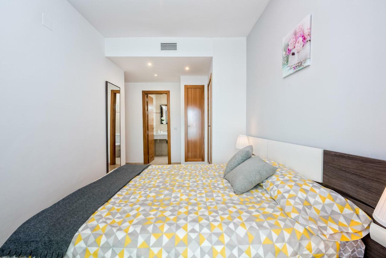 Wintowinrentals Best Location, Beach, Pool & Parking Rincón de la Victoria Extérieur photo