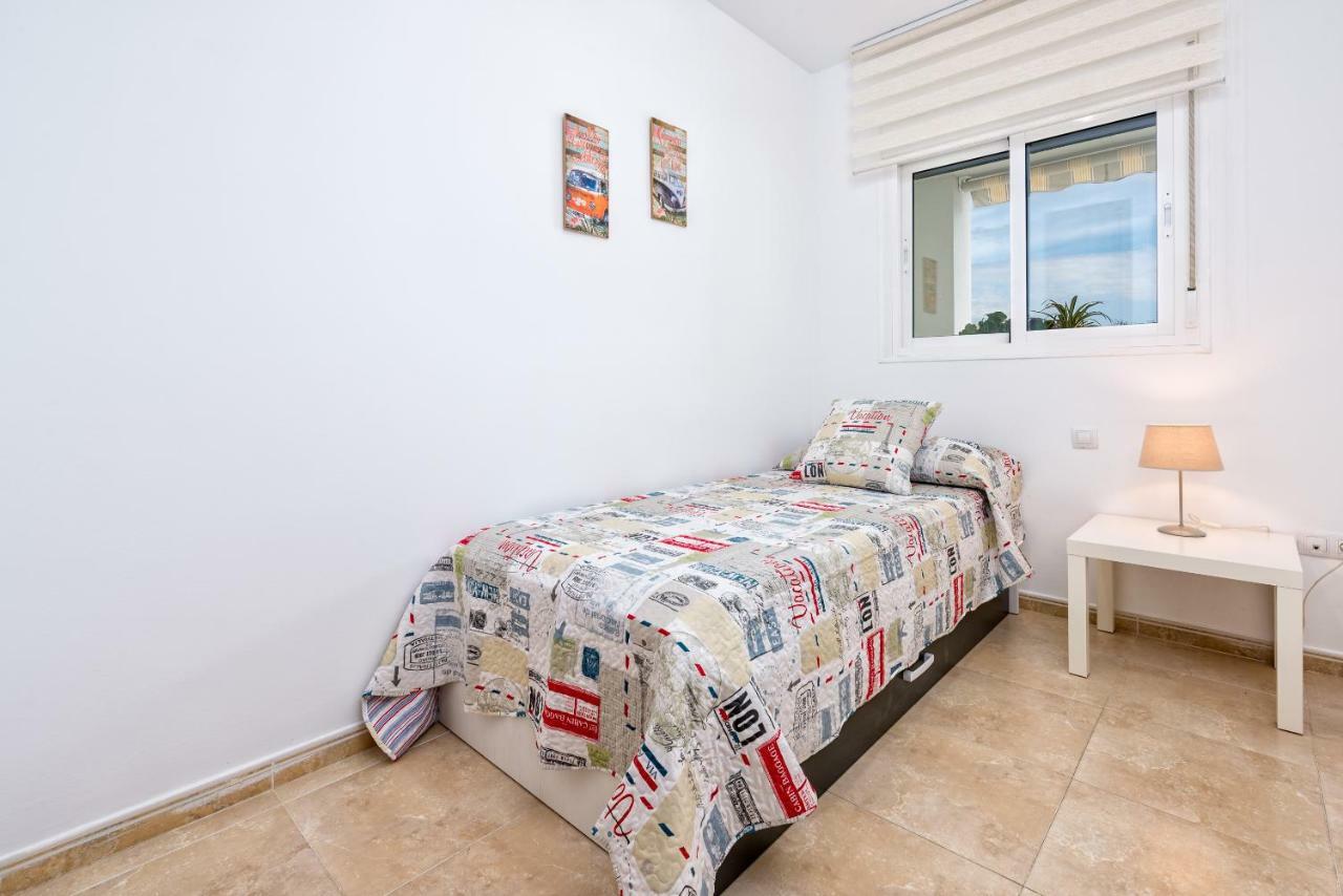 Wintowinrentals Best Location, Beach, Pool & Parking Rincón de la Victoria Extérieur photo