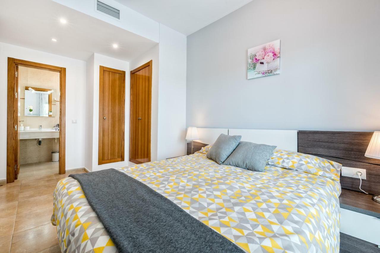 Wintowinrentals Best Location, Beach, Pool & Parking Rincón de la Victoria Extérieur photo